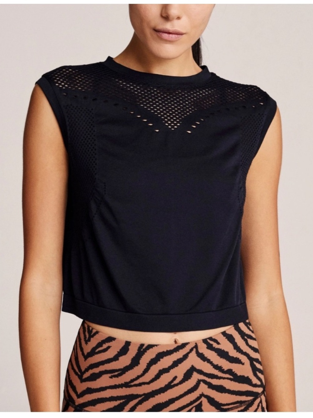Varley Normandie Black Sleeveless Mesh-Back Tank S/M cropped